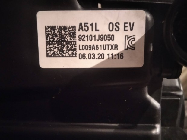 Hyundai Kona els fnyszr