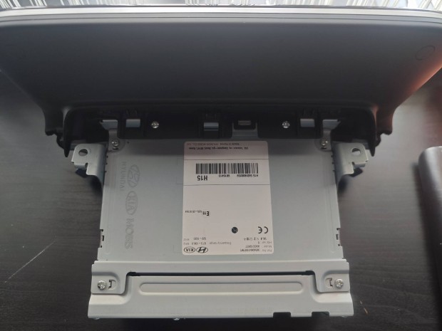 Hyundai Kona fejegység