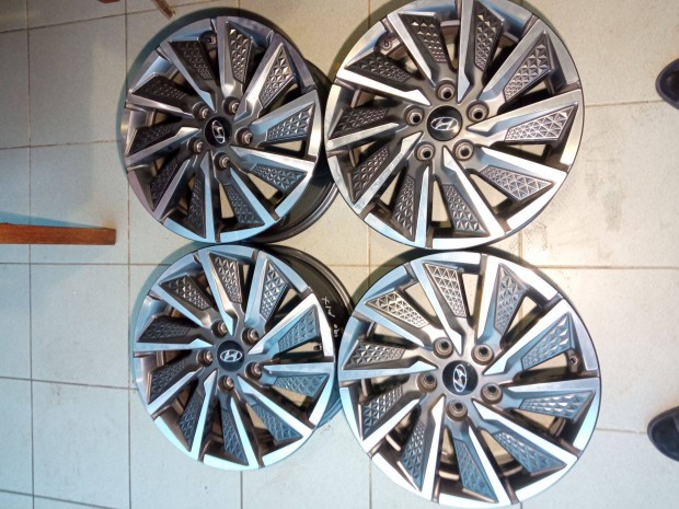 Hyundai Kona i30 i40 Ioniq 16" alufelni felni 16 Szenzor 5x114,3