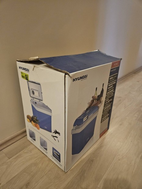Hyundai MC24 Hűtőtáska, 24l, DC 12Volt, AC 220V