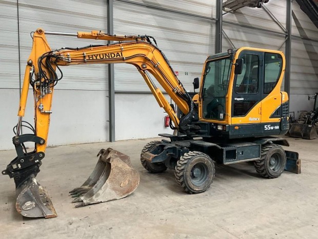 Hyundai Robex 55 W-9 A / 1.809 h zemra / Lzing 20%-tl