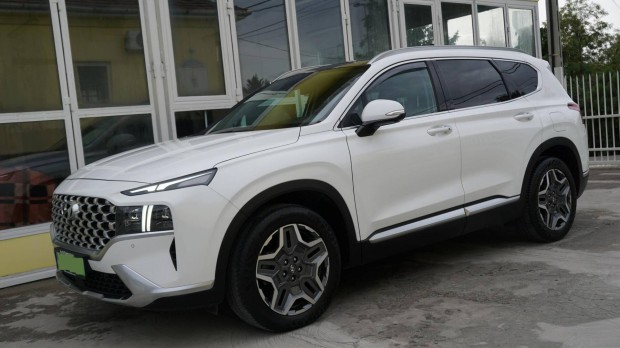 Hyundai Santa FE 1.6 T-GDi Hybrid Executive 4WD...
