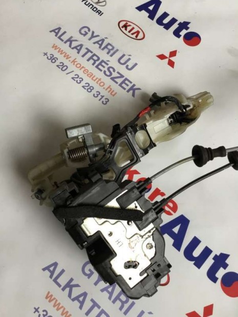 Hyundai Santa Fe CM ajt�z�r els� bal 813102B020-BON