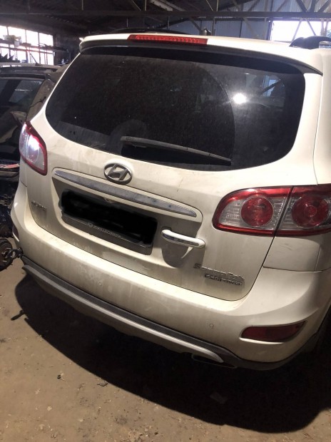 Hyundai Santa Fe CM csomagtr ajt csomagtrajt