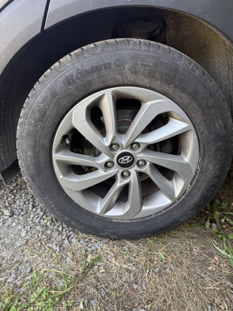 Hyundai Tucson 17" gyári alufelni