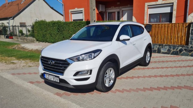 Hyundai Tucson 1.6 CRDi HP Executive 4WD Új MOT...