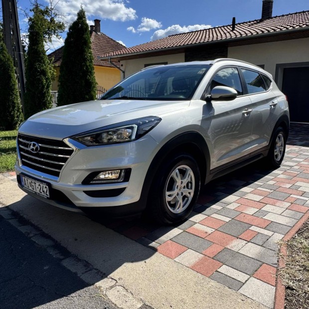 Hyundai Tucson 1.6 CRDi HP Executive DCT Nagyon...