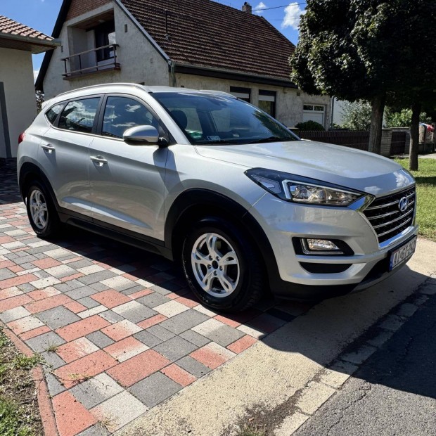 Hyundai Tucson 1.6 CRDi HP Executive DCT Nagyon...