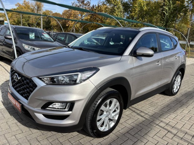 Hyundai Tucson 1.6 CRDi LP Premium Megkímélt ál...