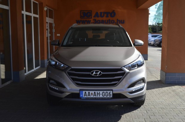 Hyundai Tucson 1.6 GDi Comfort Navi ! 130.929 K...
