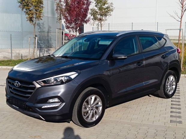 Hyundai Tucson 1.6 GDi Premium Srlsmentes!