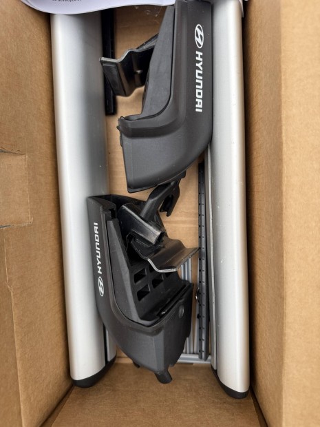 Hyundai Tucson 2023 tetcsomagtarto