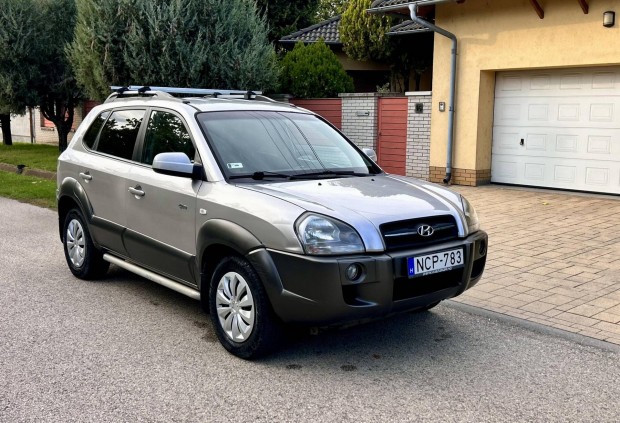 Hyundai Tucson 2.0 CRDi Elegance VGT 4WD Friss...