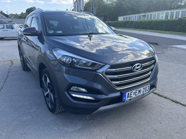 Hyundai Tucson 2.0 CRDi HP Comfort Special Edit...