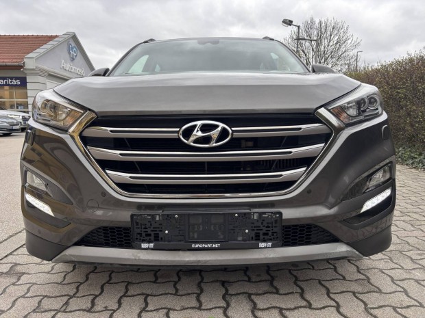 Hyundai Tucson 2.0 CRDi HP Executive 4WD 151000...