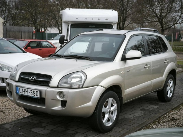 Hyundai Tucson 2.0 CRDi Premium VGT Magyarorszá...