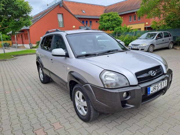Hyundai Tucson 2.0 CRDi Style Összkerekes. Digi...