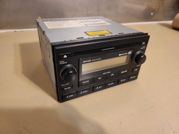 Hyundai Tucson EMP320 rádió CD/USB, kódos, javításra szorul