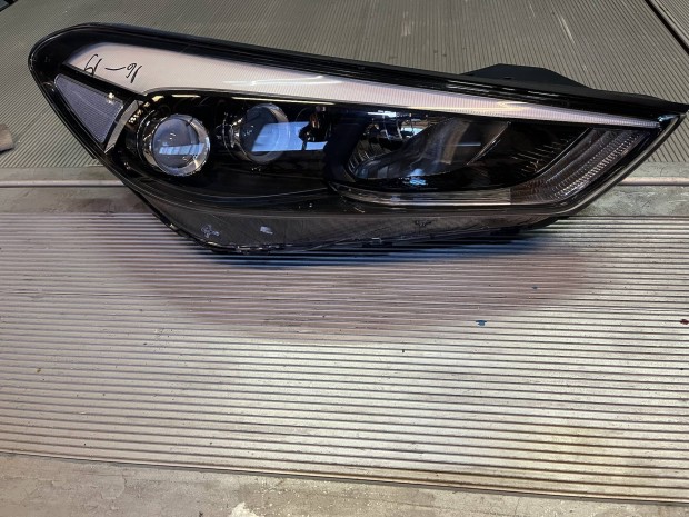 Hyundai Tucson III.full ledes J.fenyszr , 92102D7200