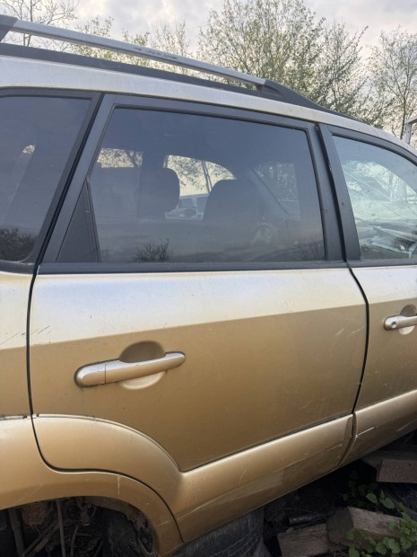 Hyundai Tucson ajt�, �l�s, felni