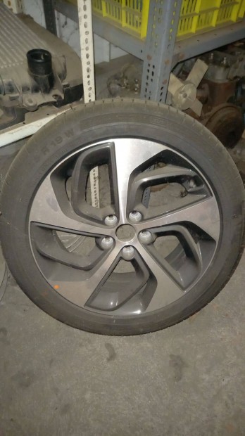 Hyundai Tucson alufelni 19 " 1db Ptkerk