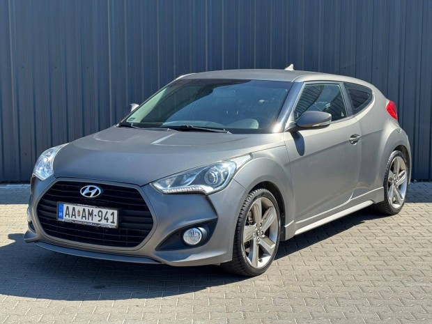 Hyundai Veloster 1.6 T-GDI Turbo R I T K A S Á...