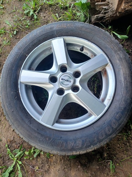 Hyundai -kia -15 collos alufelni goodyear gumikkal