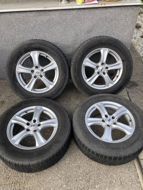 Hyundai -ra 17 col 5x114,3 alufelni santafe ix35