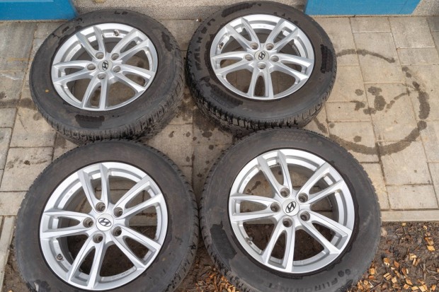 Hyundai alufelni 2025-�s Falken Eurowinter HS02 t�ligumival elad�