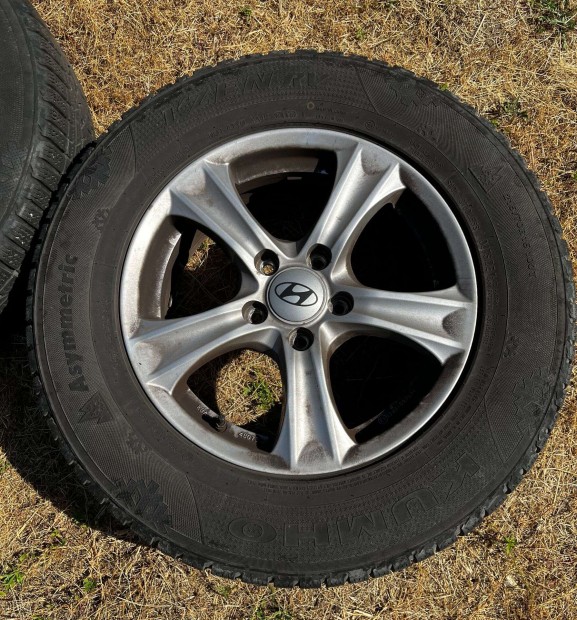 Hyundai alufelni szett gumikkal, Tpms szenzorral (16") /4 darab/