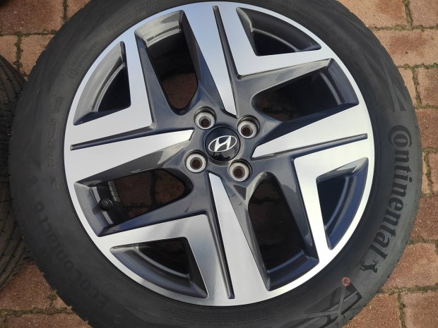 Hyundai baion gyri 17col alufelni 4x100 kia 205/55r17 j nyri 