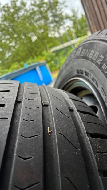 Hyundai gyri 14 lemezfelni: