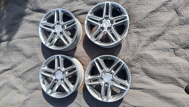 Hyundai gyári alufelni 16"