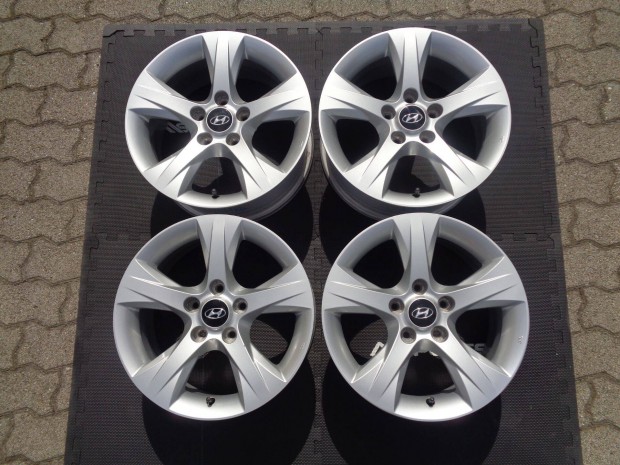 Hyundai gyri alufelni 16-os, 5114.3-as, jszer llapotban elad