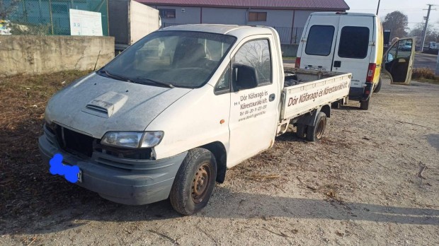 Hyundai h1 truck