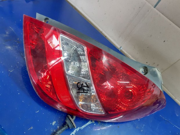 Hyundai i20 Jobb Hátsó Lámpa