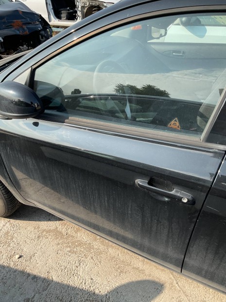 Hyundai i20 PB bal első ajtó