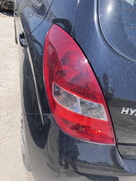 Hyundai i20 PB bal hátsó lámpa