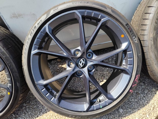 Hyundai i30N konan performance gyári alufelni alufelni 5x114,3 19"