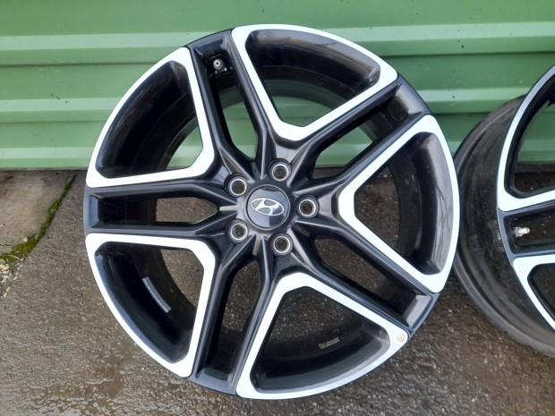 Hyundai i30N konan veloster gyri alufelni 5x114,3 19"