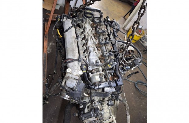 Hyundai i30 1,6 CRDI (2012) motor elad