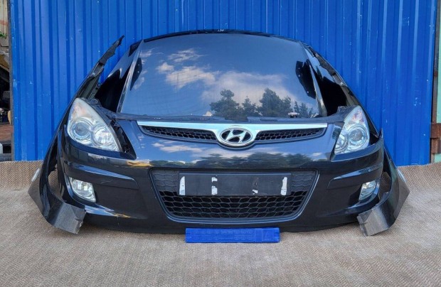 Hyundai i30 2007- gyári 865112R000 első lökhárító fekete sérülésmentes
