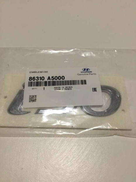 Hyundai i30 GD embléma felirat 86310A5000