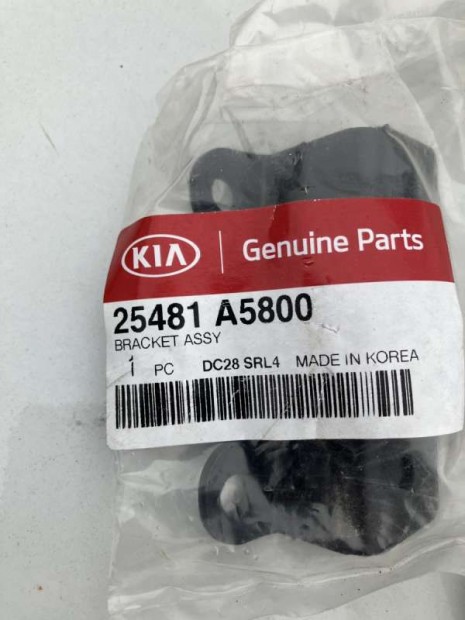 Hyundai i30 GD ht csatlakoz tart 25481A5800