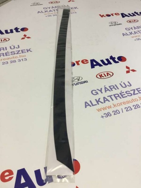 Hyundai i30 GD jobb hátsó ajtó Felső matrica 86392A5000