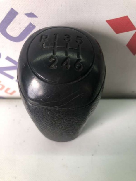 Hyundai i30 GD v�lt�gomb 43711A5300-BON