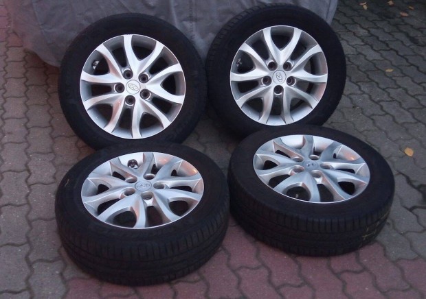 Hyundai i30 I 30 Alufelni felni 205/55 R16 16" 16 nyri gumi