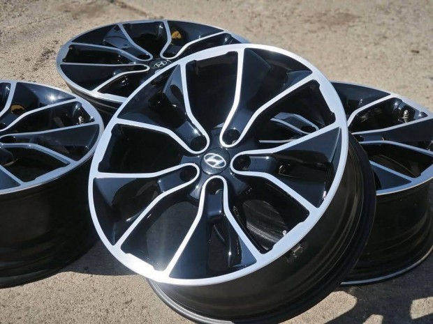 Hyundai i30 N gy�ri 19 coll