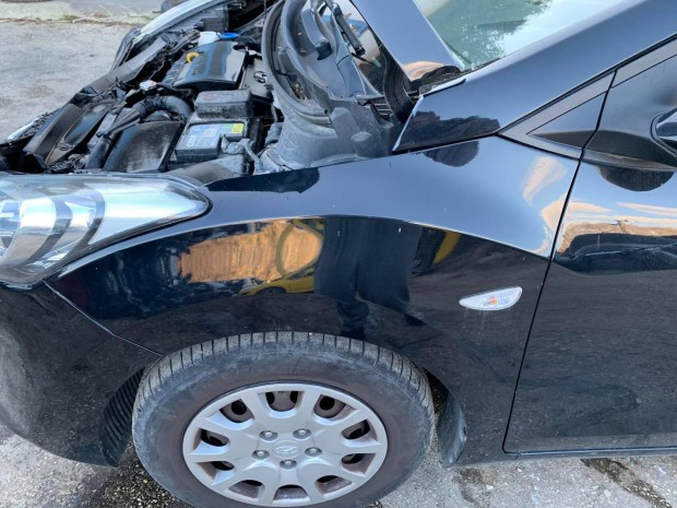 Hyundai i30 Srvd bal els