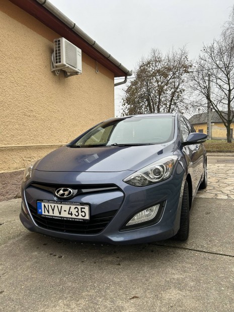 Hyundai i30  1.6 crdi